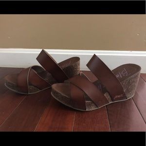 Blowfish Hiro Wedge Size 8